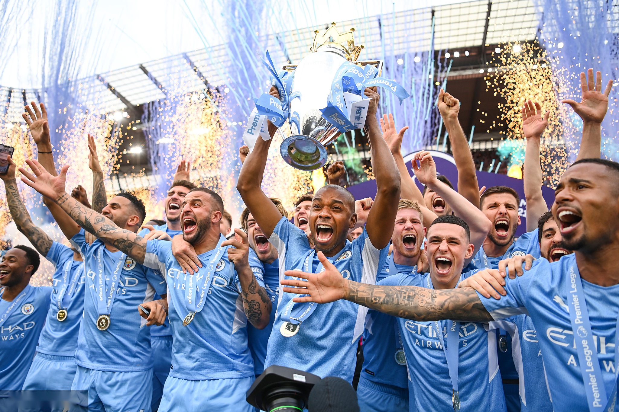 常般保持竞 常般保持竞